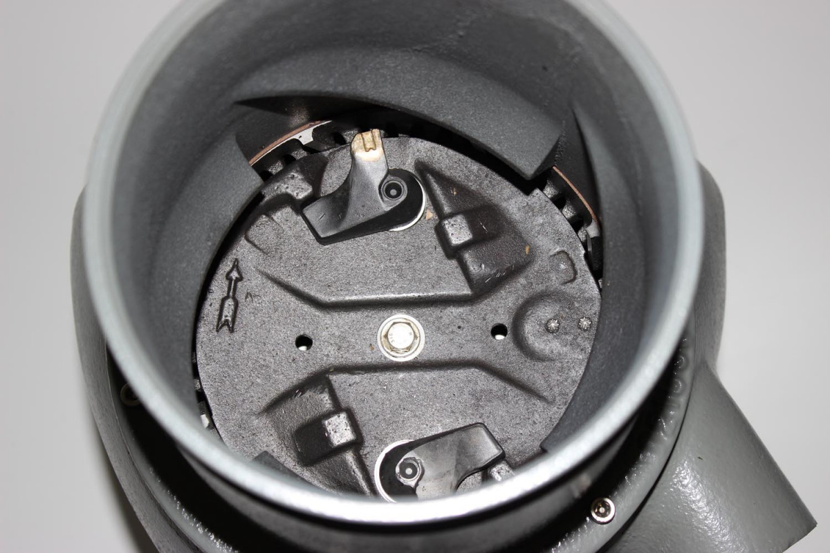 Waste King Commercial 2000 – Obrázok 12