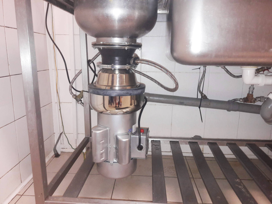 Waste King Commercial 1000 – Obrázok 23